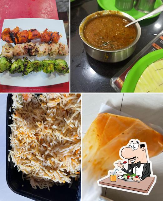 Food at RR BISMI BIRYANI