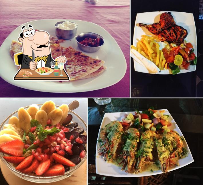 Food at Sealand restaurant and beach cottages