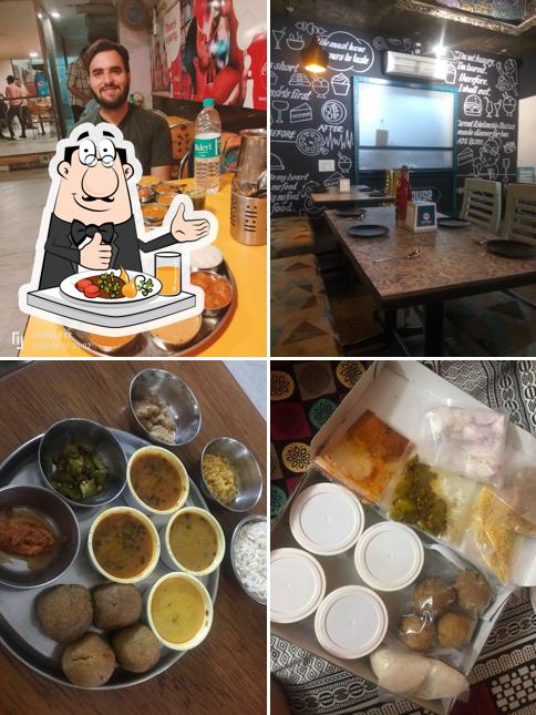 Food at Thali House, Sindhi Camp, Jaipur