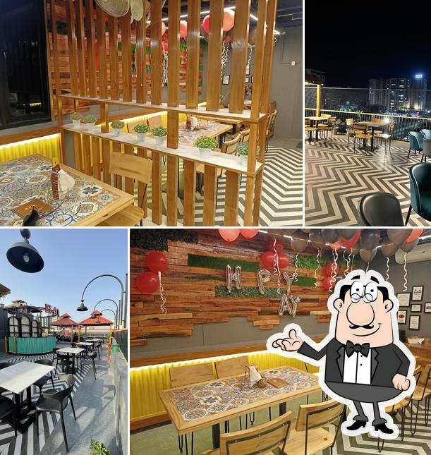 Check out how Size Zero Roof Top Lounge looks inside