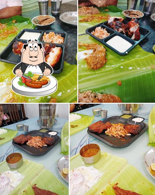 Food at Hotel Thatti Vilas
