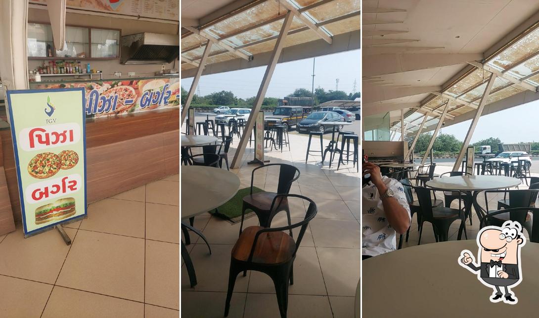 The interior of Fast Food Court