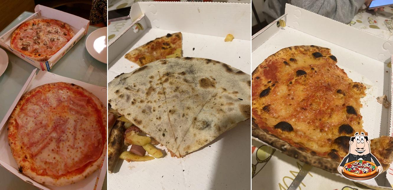 A Pizzeria Palinuro, puoi prenderti una bella pizza