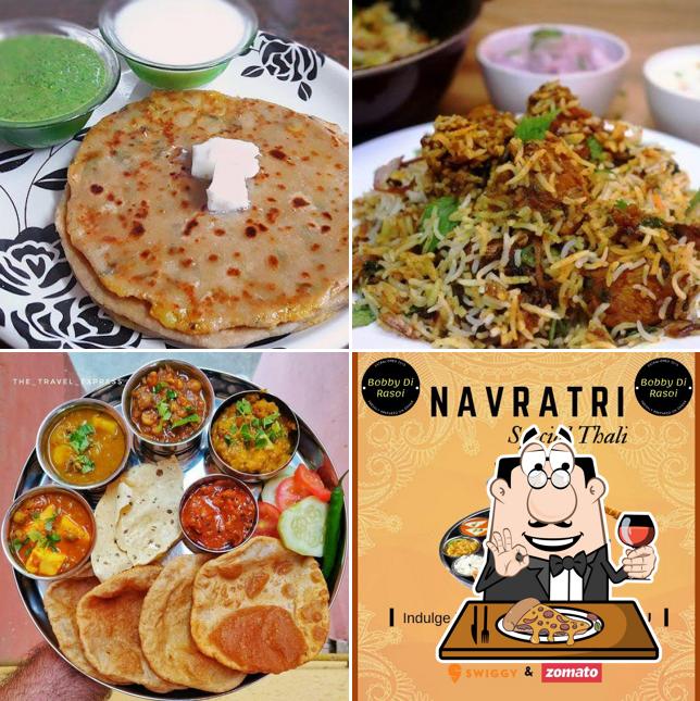 Try out pizza at Bobby Di Rasoi