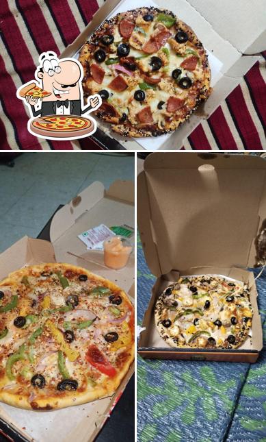 Order pizza at Black Bay Pizza