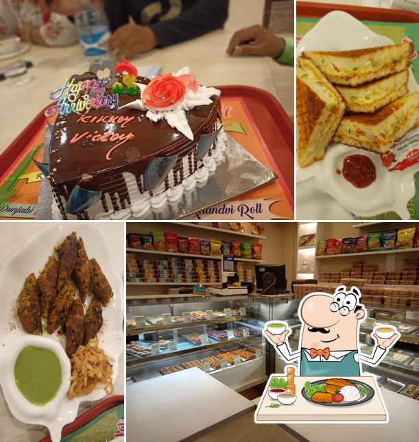 Food at S. K. Foods & Beverages