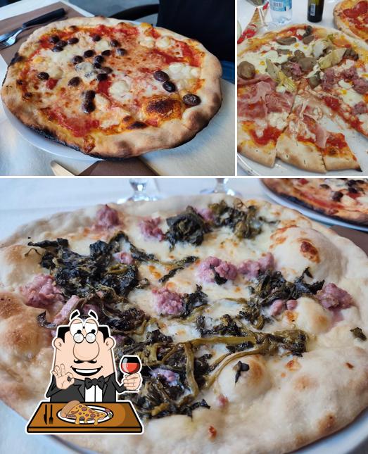 Prenditi una pizza a Pizzeria Bar Centrale