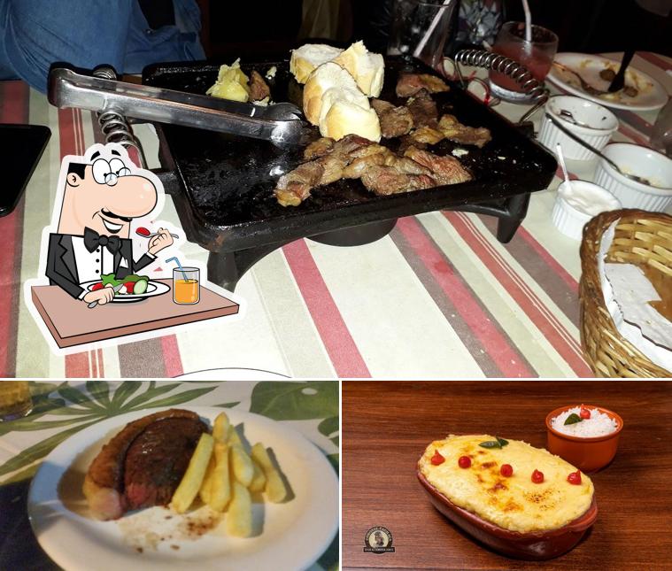 Platos en Coronel Cachaça