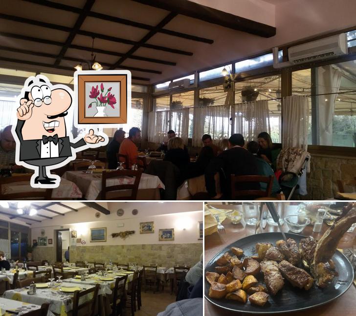 Siediti a un tavolo di Trattoria Camporeggi - Casa della Nella