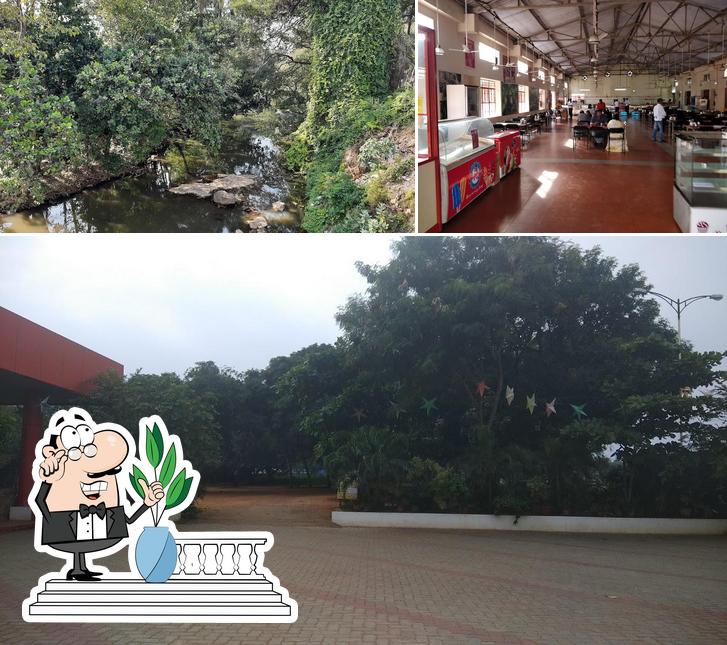 Enjoy the view at the outside area of Marriage Hall