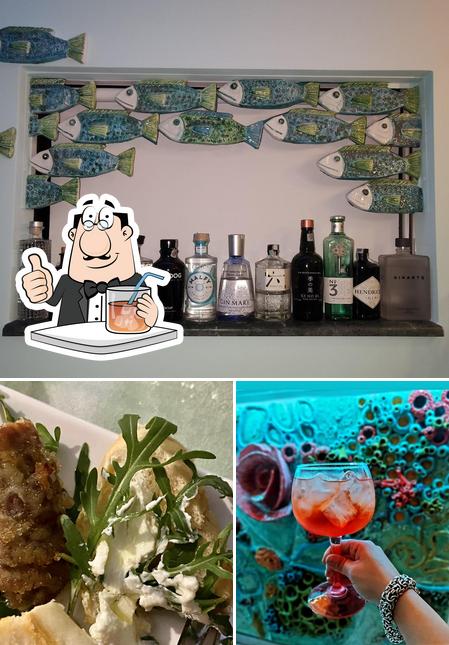 La foto di bevanda e cibo da Lamuri Cocktails & Food