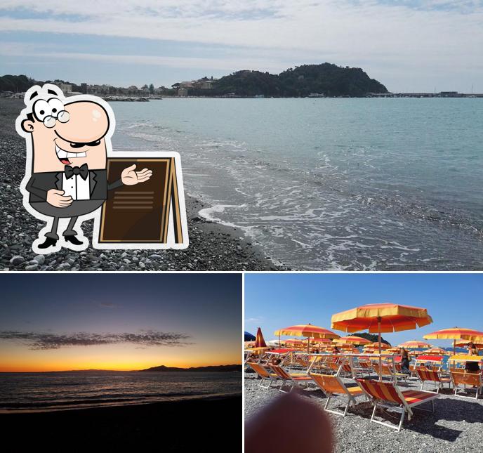 Goditi la vista dall'area esterna di Pura Vida - Spiaggia libera attrezzata