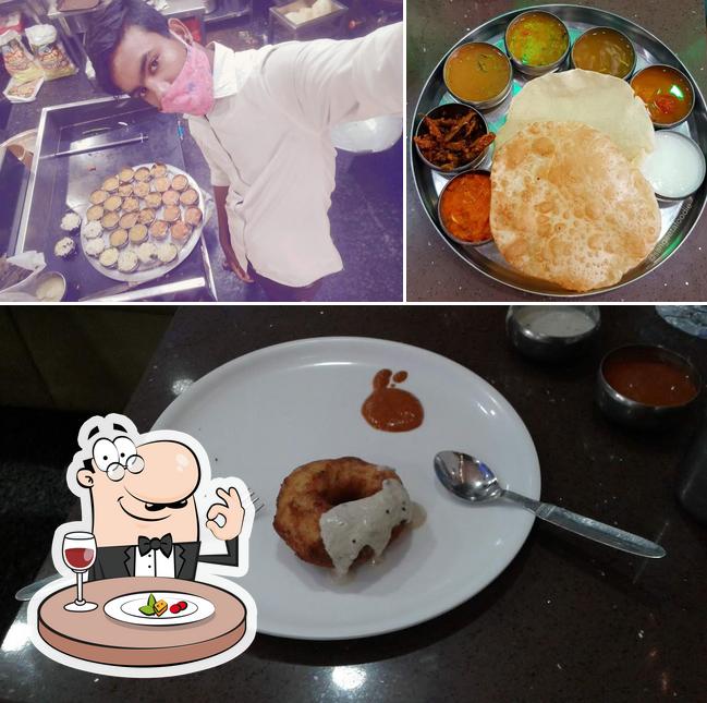 Food at Sri Udupi Grand (pure vegetarian)
