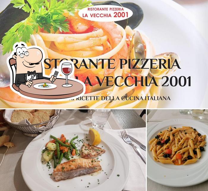 Platti al Ristorante Pizzeria La Vecchia 2001