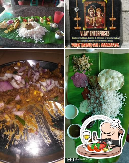 Order various seafood items offered by Ammachiyude Adukkala