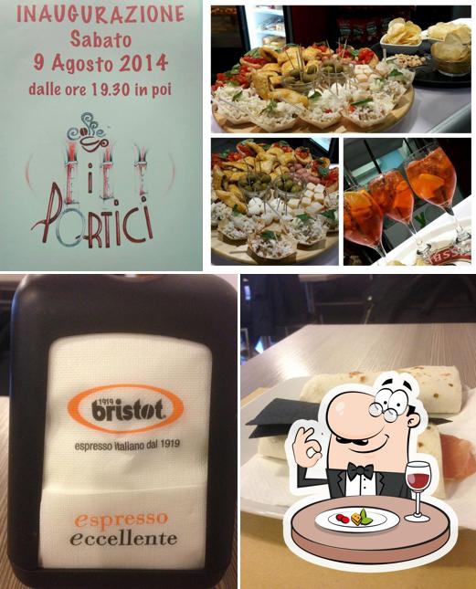 Platti al Caffè ai Portici