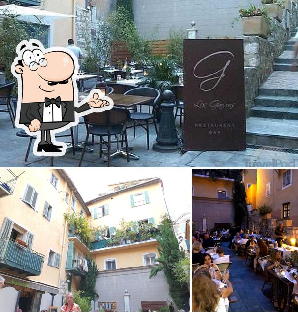 L'intérieur de Les Garçons Villefranche-sur-mer