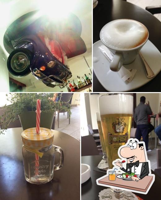 La foto di cibo e interni da Bar Café Alte Mühle