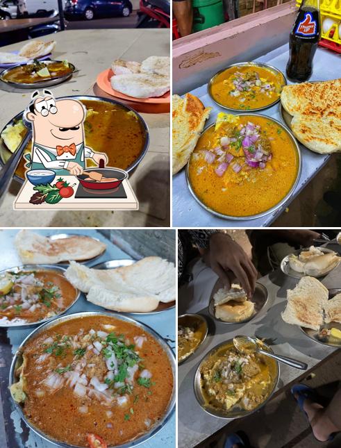 Chicken curry at Ravi Ross Omelette