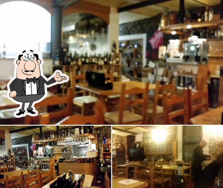 Siediti a un tavolo di Cantine Antica Grotta