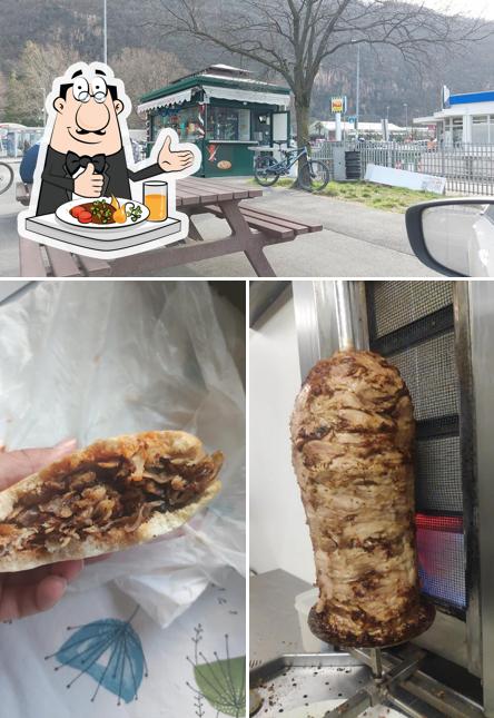 Tra le varie cose da Pizza e Kebab Express si possono trovare la cibo e esterno
