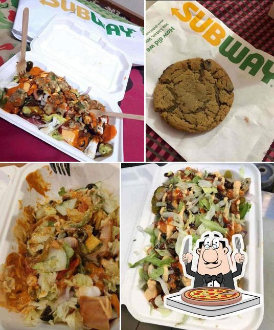 Order pizza at Subway Jalandhar