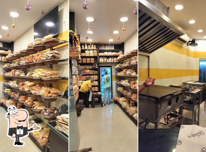 Check out how Bhaskar’s Puranpoli Ghar - Vashi looks inside