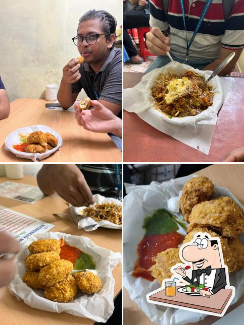 Meals at Evergreen Momo Shop