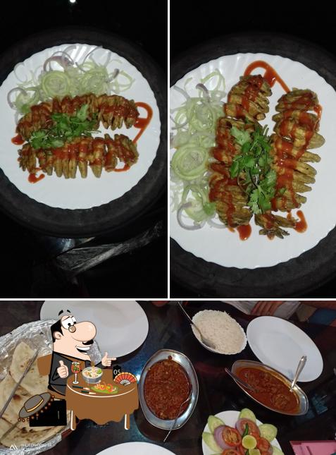Food at Hotel Habra inn (Family Restaurant)