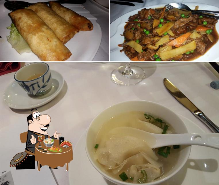 Platti al Restoran Asia