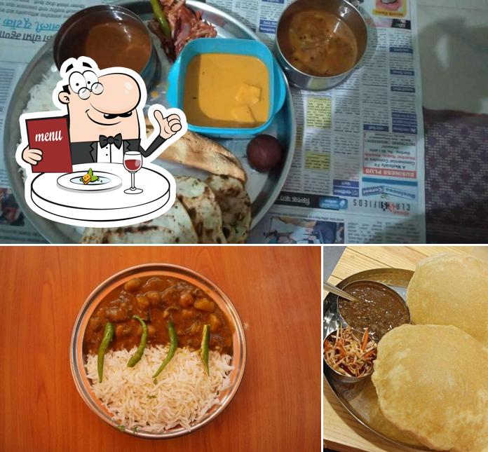 Food at Singh Saab The Paratha House