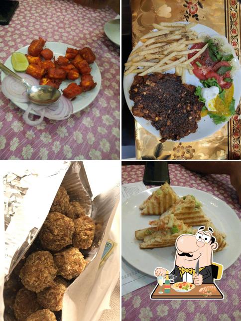 Meals at Boston Cafe