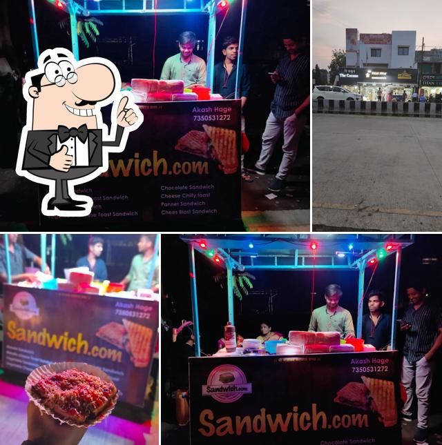 Look at the pic of Sandwich