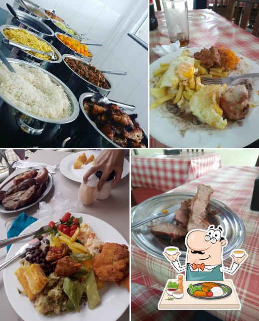 Platos en Espeto de Prata