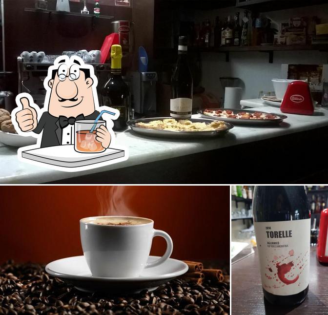 Prova un drink dal menu
