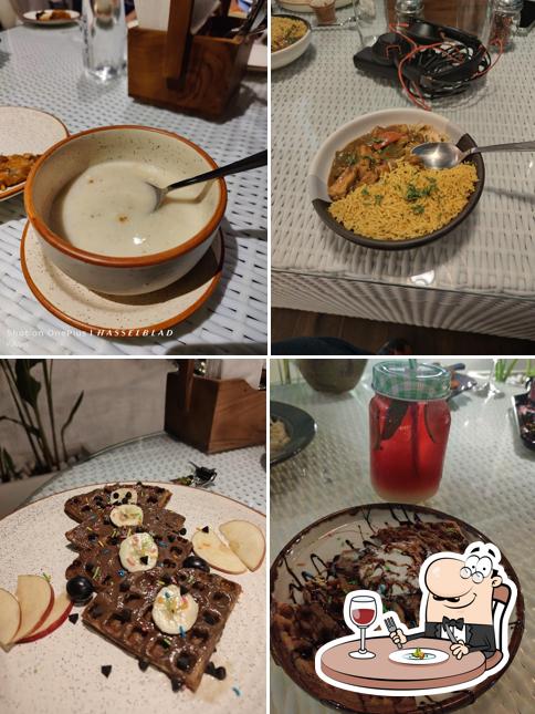 Meals at Lush Cafe By the lake