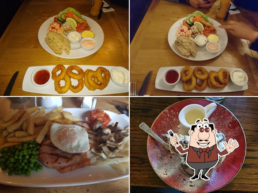 The Floating Bridge restaurant, Dartmouth – menu, prices & reviews