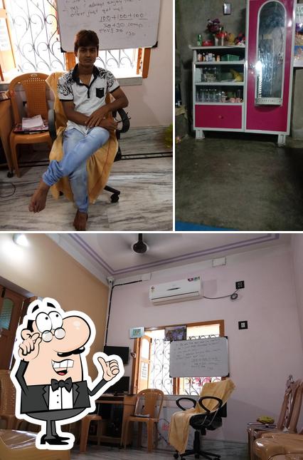 The interior of Arambagh's Chicken