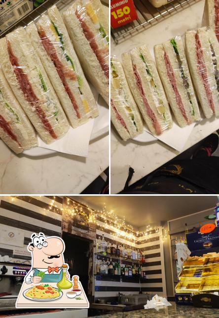 La immagine della cibo e esterno di Caffè San Giorgio Biker Bar