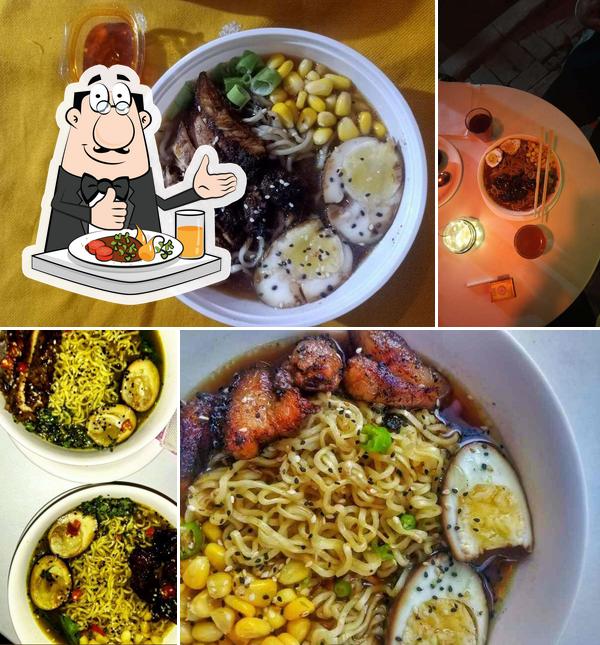 Food at Yatai Food Cart