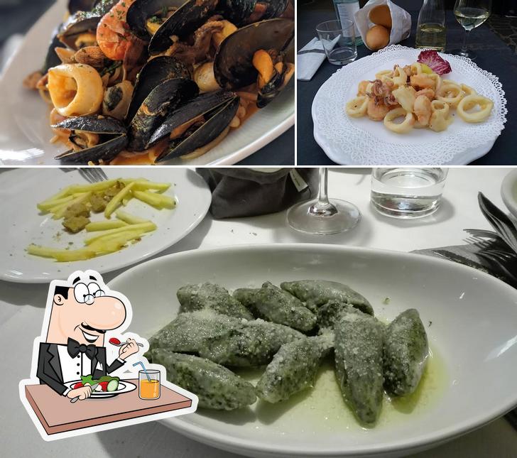 Platti al Ristorante Bar Cadino