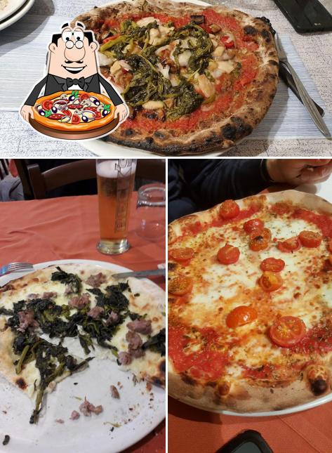 Ordina tra le svariate varianti di pizza
