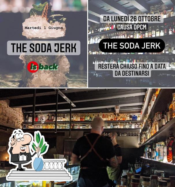 Questa è la foto che mostra la esterno e alcol di The Soda Jerk