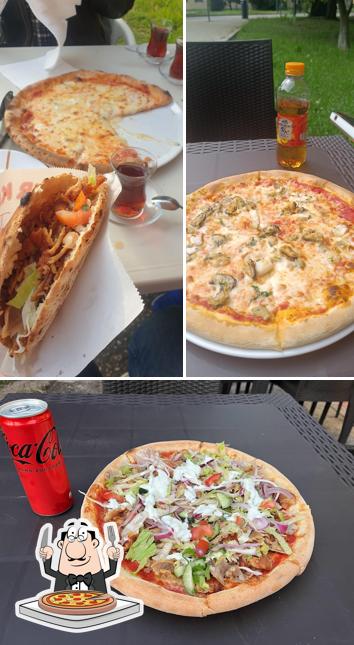 Scegli una pizza a Istanbul City Kebap Pizza