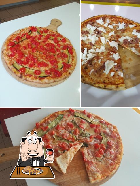 Ordina una pizza a Pizzeria Edy di Hasani Rajmonda
