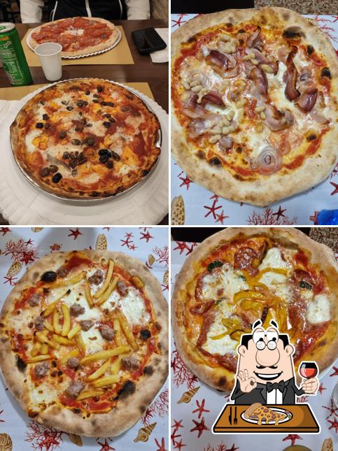 Scegli tra le molte varianti di pizza