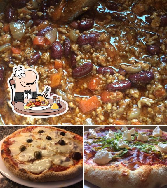 Ordina tra le molte varianti di pizza