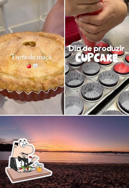 A imagem a FairyLand Café & Cupcakeria’s comida e exterior