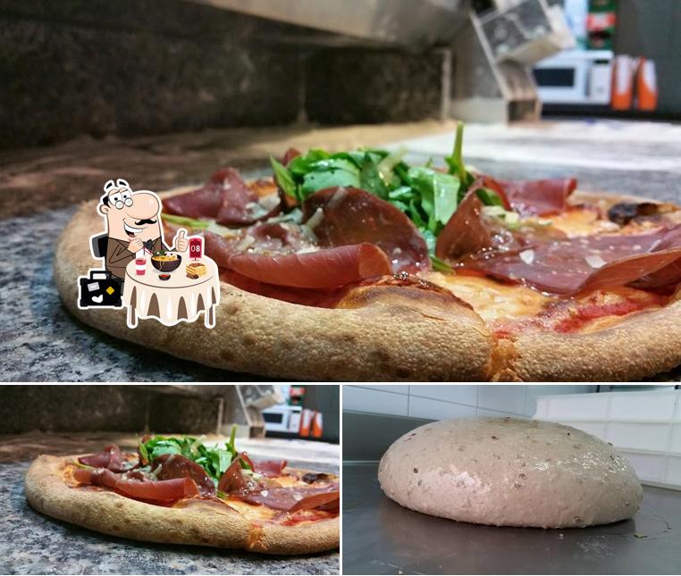 Cibo al Pizzeria Rosticceria Fuego (Bitonto)