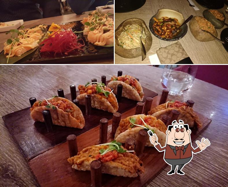 Meals at Pa Pa Ya